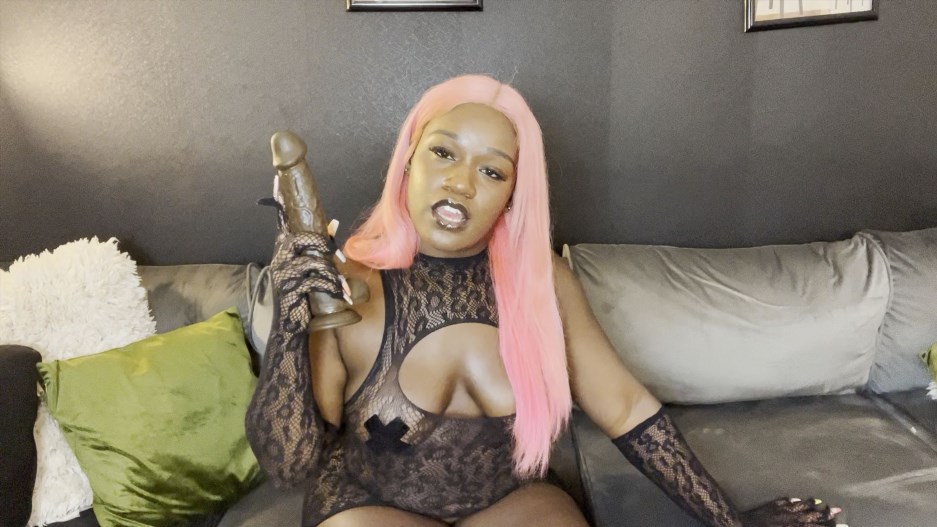 ServeQueenMelanin – Gay Porn Addict Blackmail-Fantasy